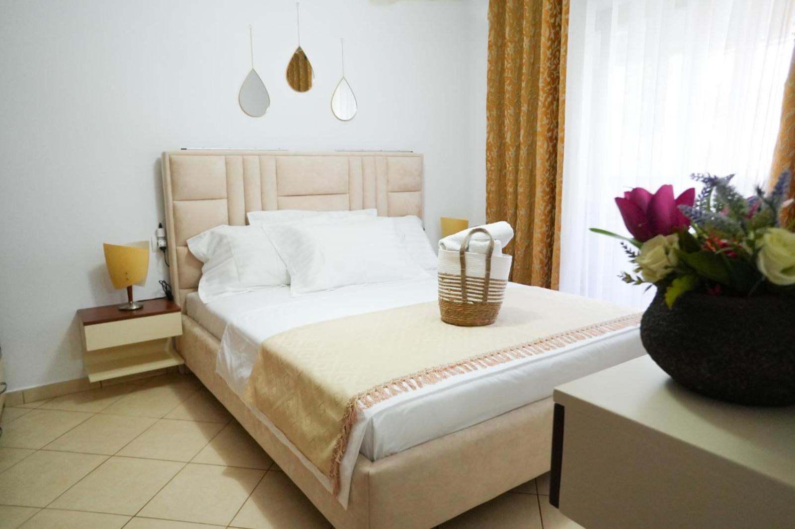 סרנדה Shano'S Apartment מראה חיצוני תמונה